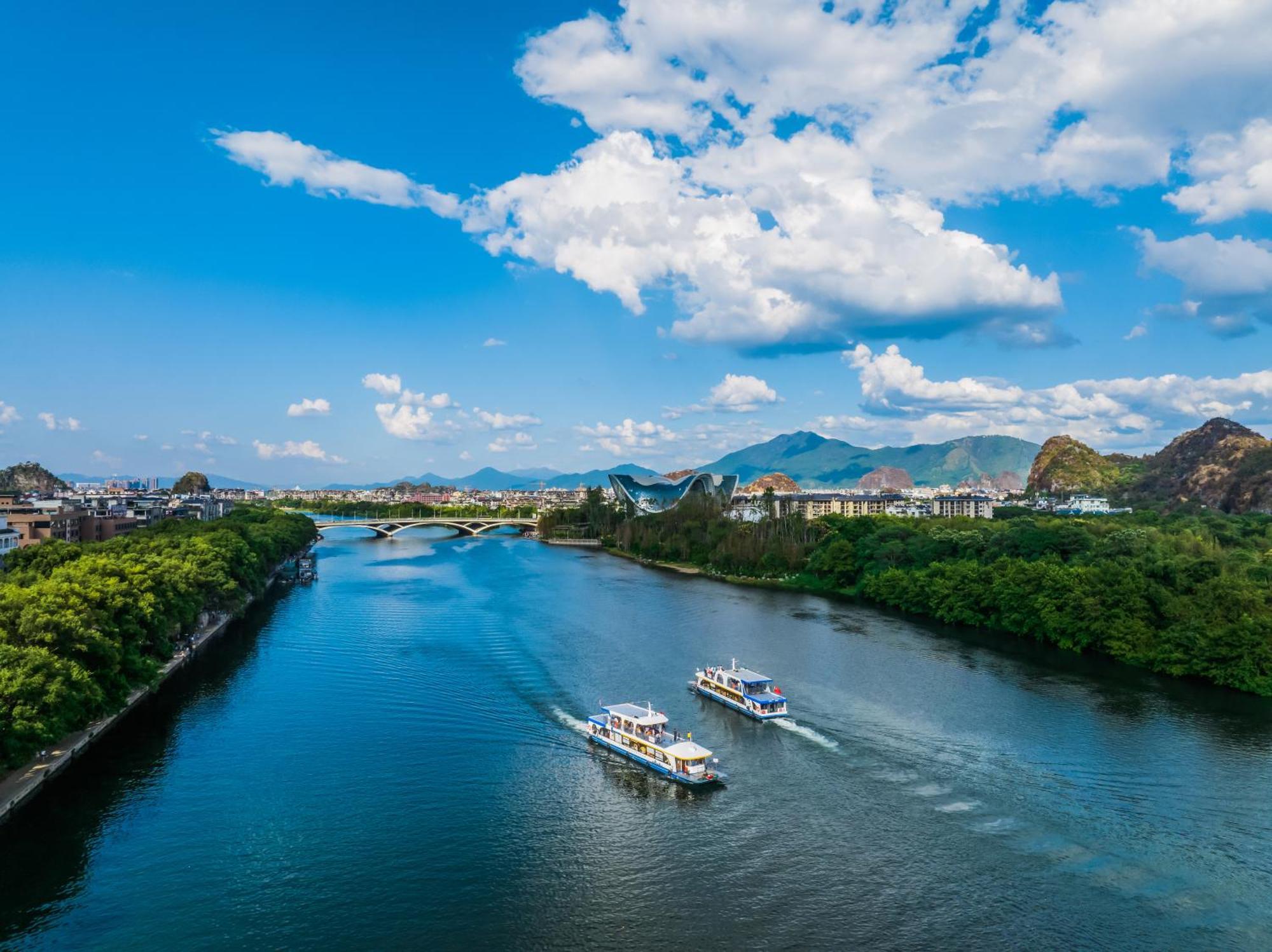 Riverside Wing Hotel Guilin Bagian luar foto